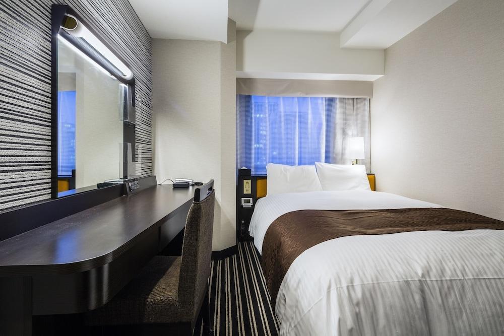 Apa Hotel Nagatacho Hanzomon Ekimae Tokyo Exterior photo